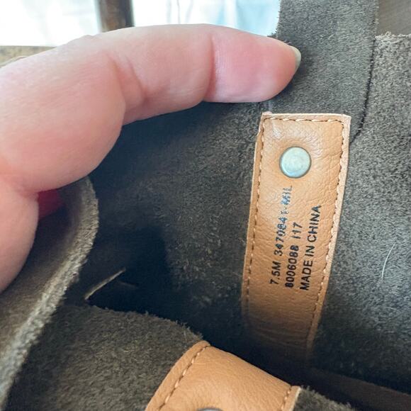 Frye & Co Women's Boots Size 7.5 Sarah Shortie Ankle Boots Suede Boho Cottage - Picture 3 of 7